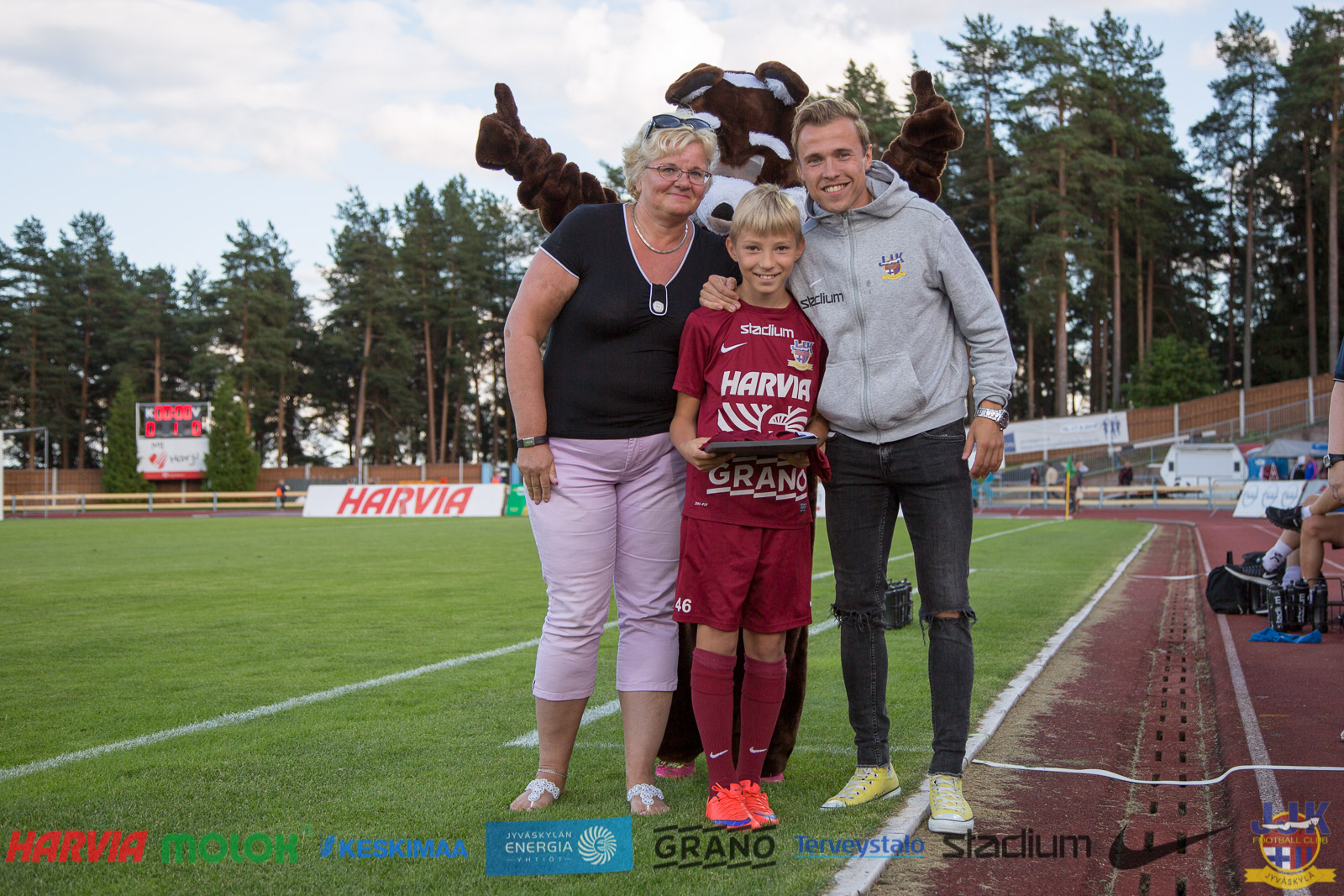 Heinäkuun Elenian Kuukauden juniori palkittu