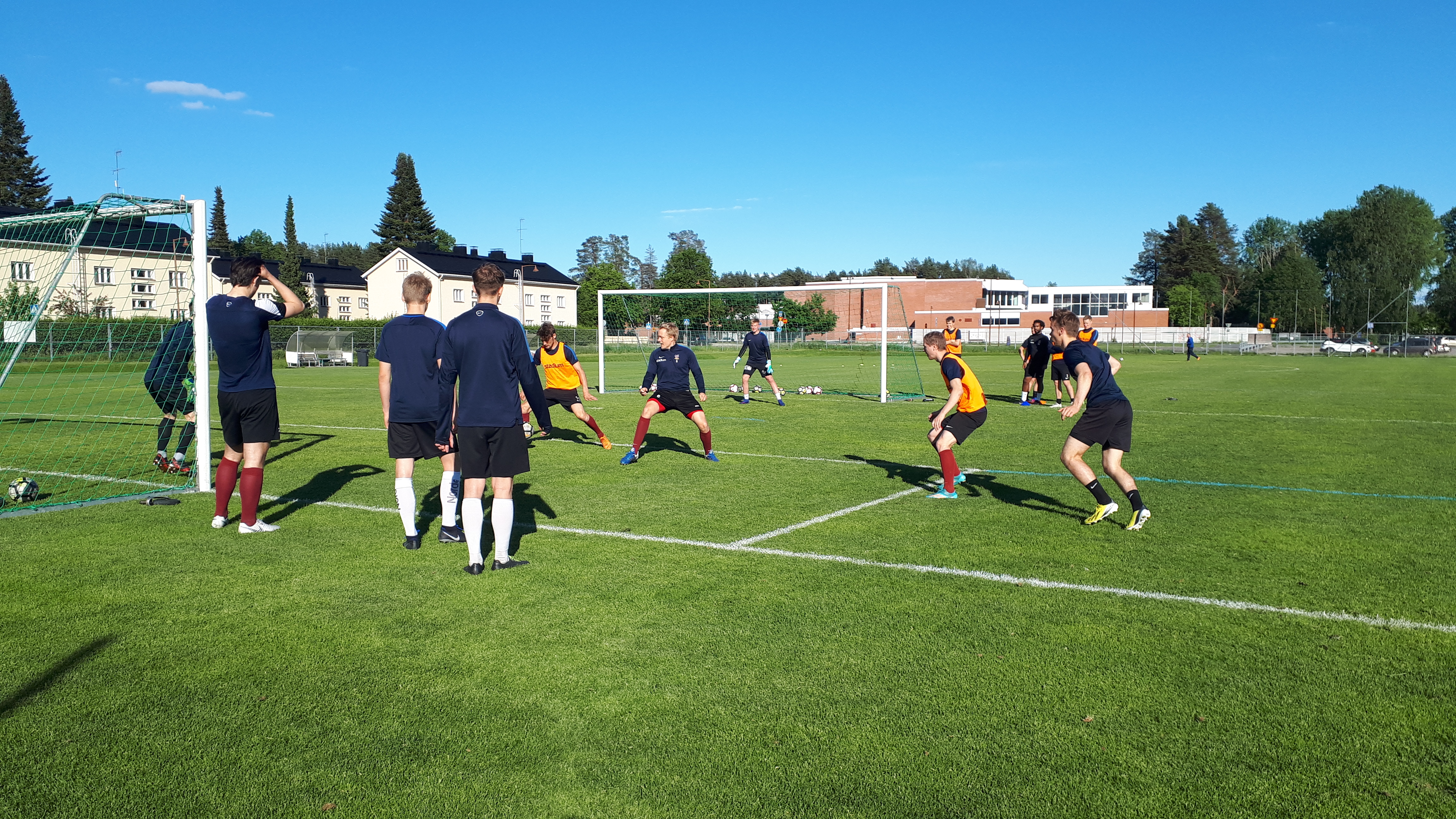 Odotettu paikalliskamppailu: JJK – FC Blackbird, keskiviikkona 12.6. klo 19