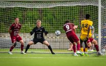 Pasoja, Vetri ja Oikarinen muodostavat JJK:n maalivahtikolmikon