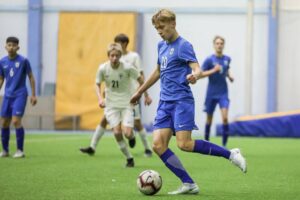 Omille nuorille sopimuksia ja maajoukkuekutsu