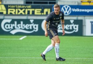 Oskar Pihlaja vahvistamaan JJK:n hyökkäystä