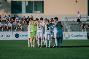 Kaupungin herruus viininpunaisille voitoin 3-0