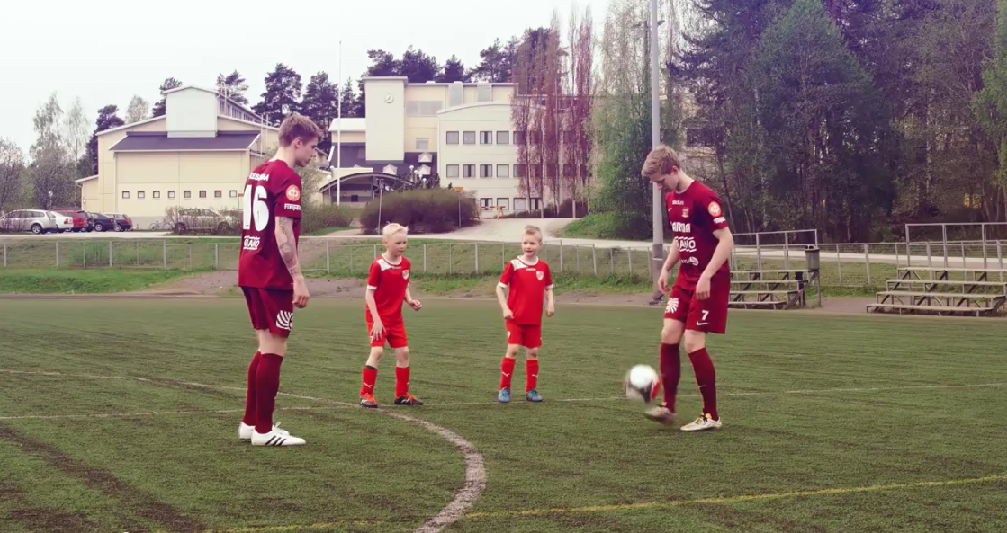 Paikallisfutiksen sunnuntai: JJK ja FC Vaajakoski yhteistyössä